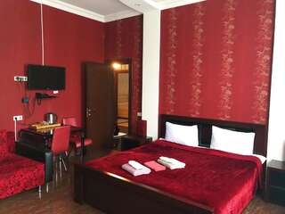 Отель Hotel Aragvi Мцхета Улучшенный номер с кроватью размера «king-size»-1
