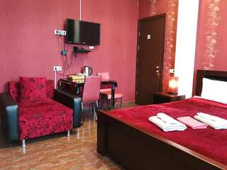 Отель Hotel Aragvi Мцхета Улучшенный номер с кроватью размера «king-size»-5